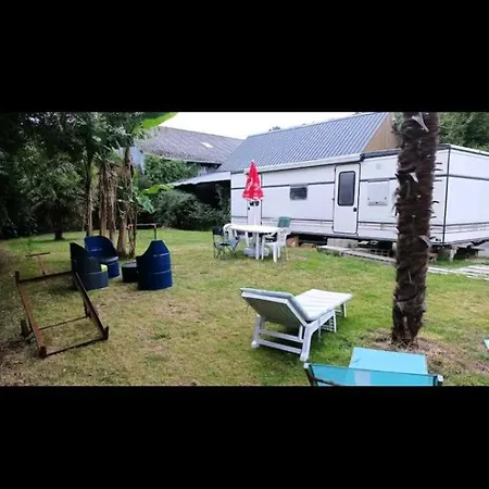 Mobil-home A La Campagne * Irvillac